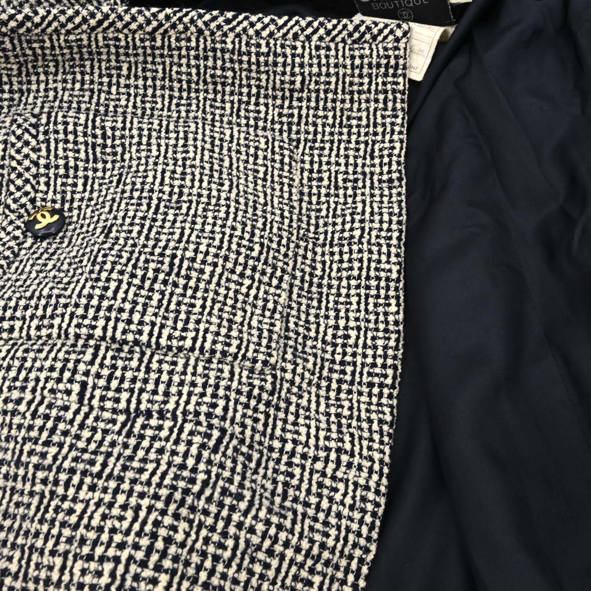 Chanel Collarless Jacket Tweed Black Ivory #36
