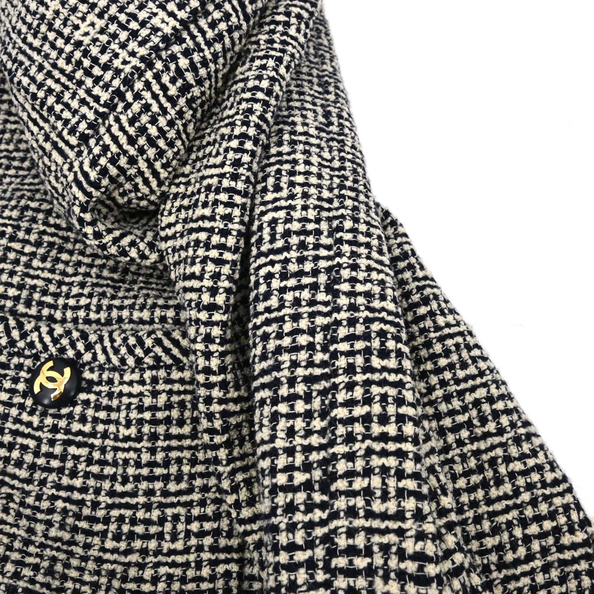 Chanel Collarless Jacket Tweed Black Ivory #36