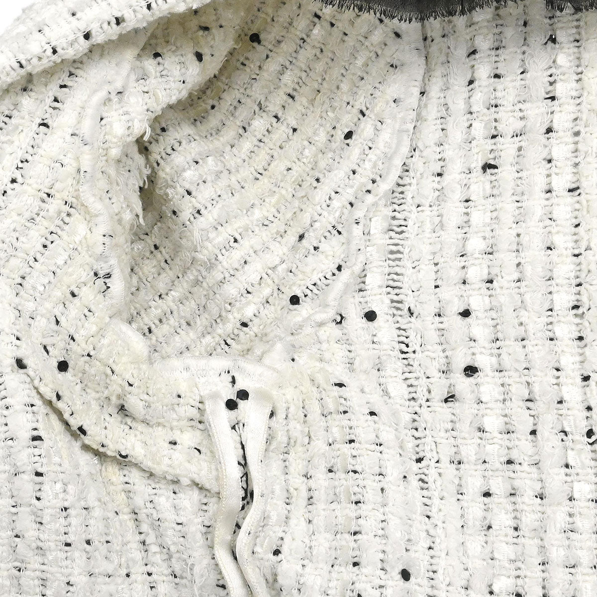 Chanel 2005 Single Breasted Collarless Jacket White #40