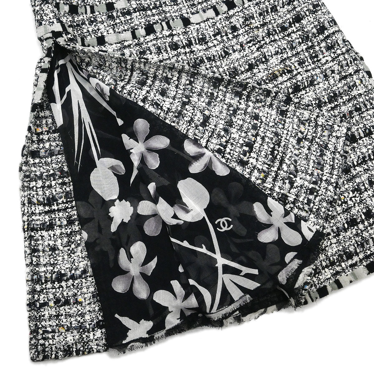 Chanel 2004 Setup Suit Jacket Skirt Tweed Black #34