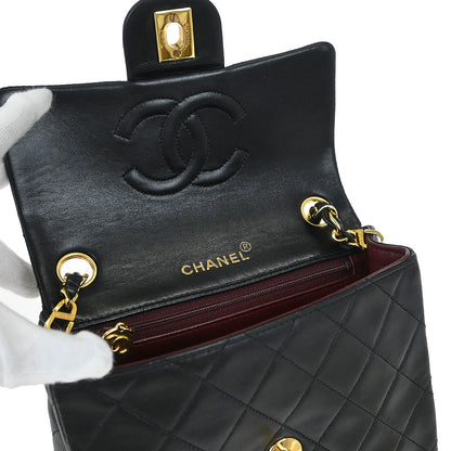 Chanel 1989-1991 Black Lambskin Mini Classic Square Flap Shoulder Bag 17