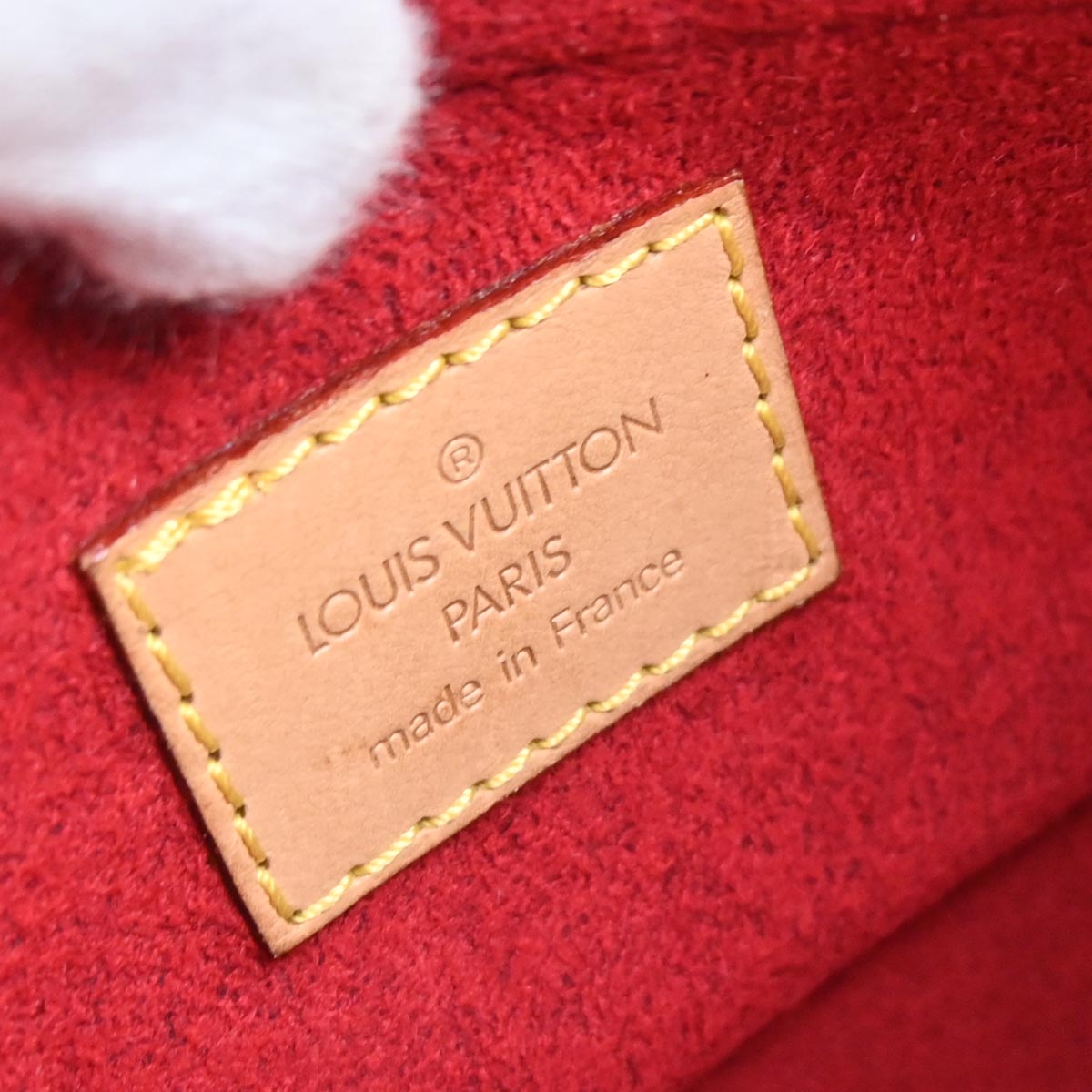 Louis Vuitton 2002 Monogram Croissant PM Handbag M51510