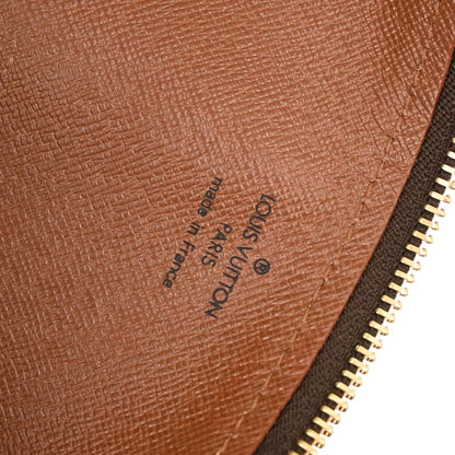 Louis Vuitton Monogram Papillon 26 Handbag M51386