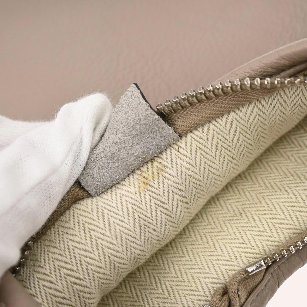 Hermes Gris Tourterelle Taurillon Clemence Massai PM Shoulder Bag