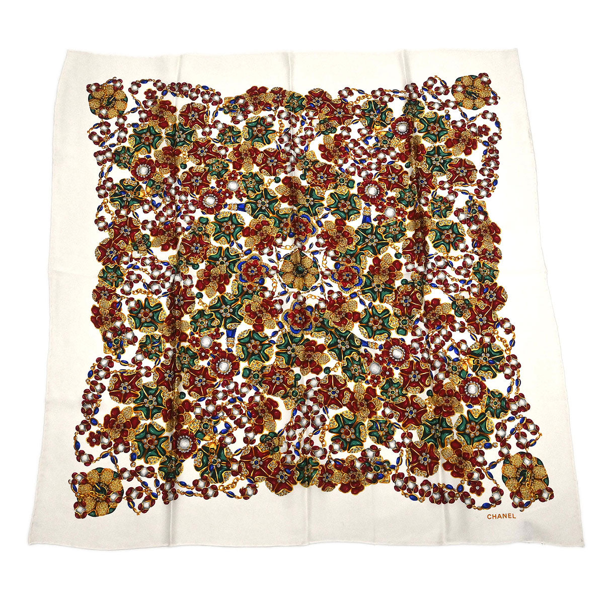 Chanel White Scarf Small Good