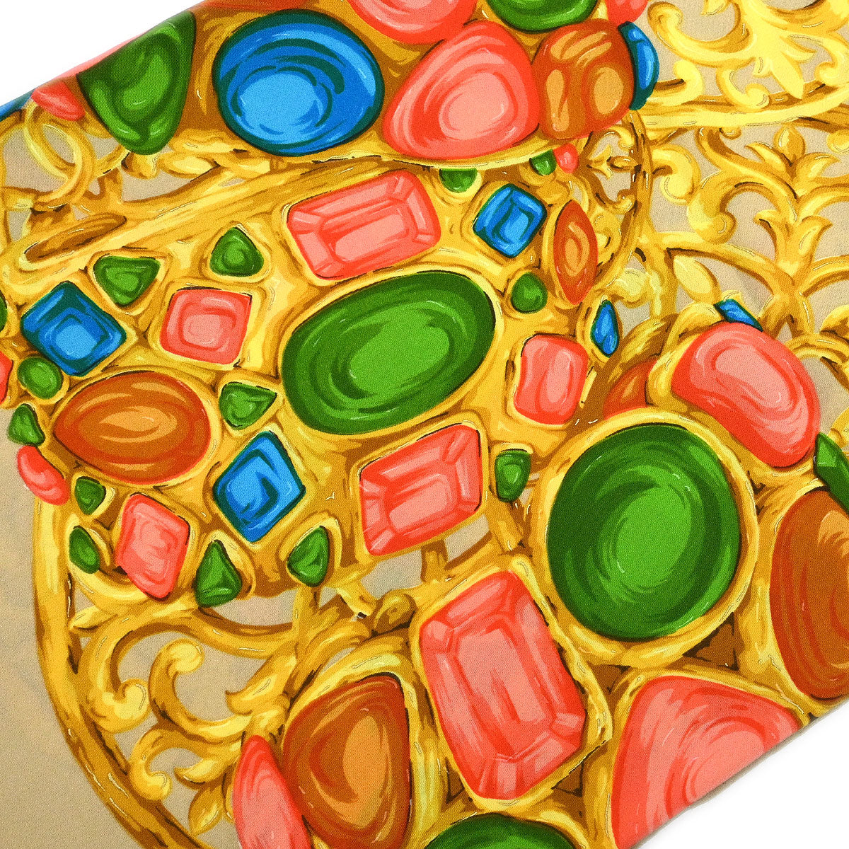 Chanel Beige Scarf Small Good