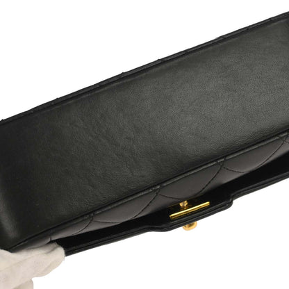 Chanel 1989-1991 Black Lambskin Single Flap Shoulder Bag