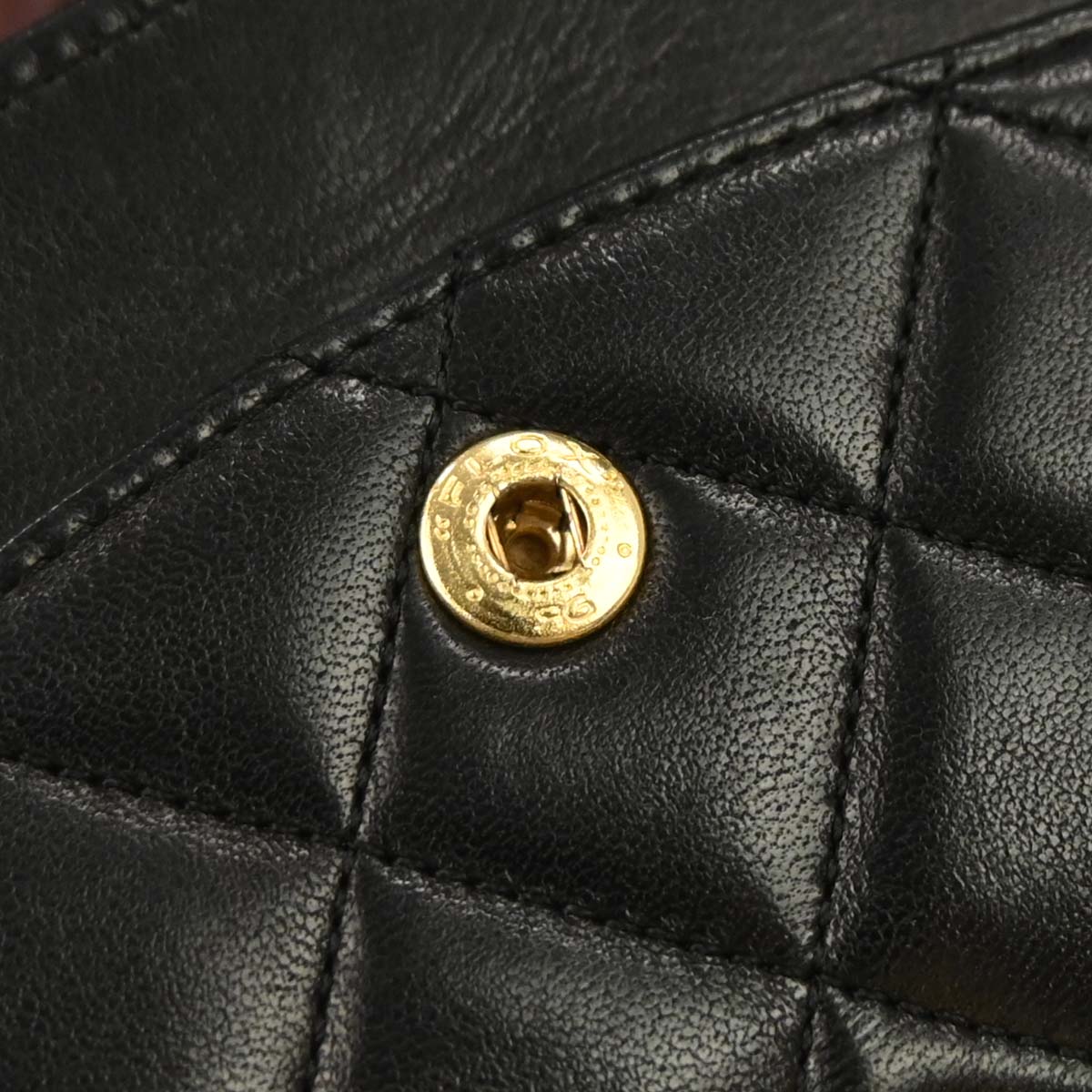 Chanel 1989-1991 Black Lambskin Medium Classic Double Flap Shoulder Bag