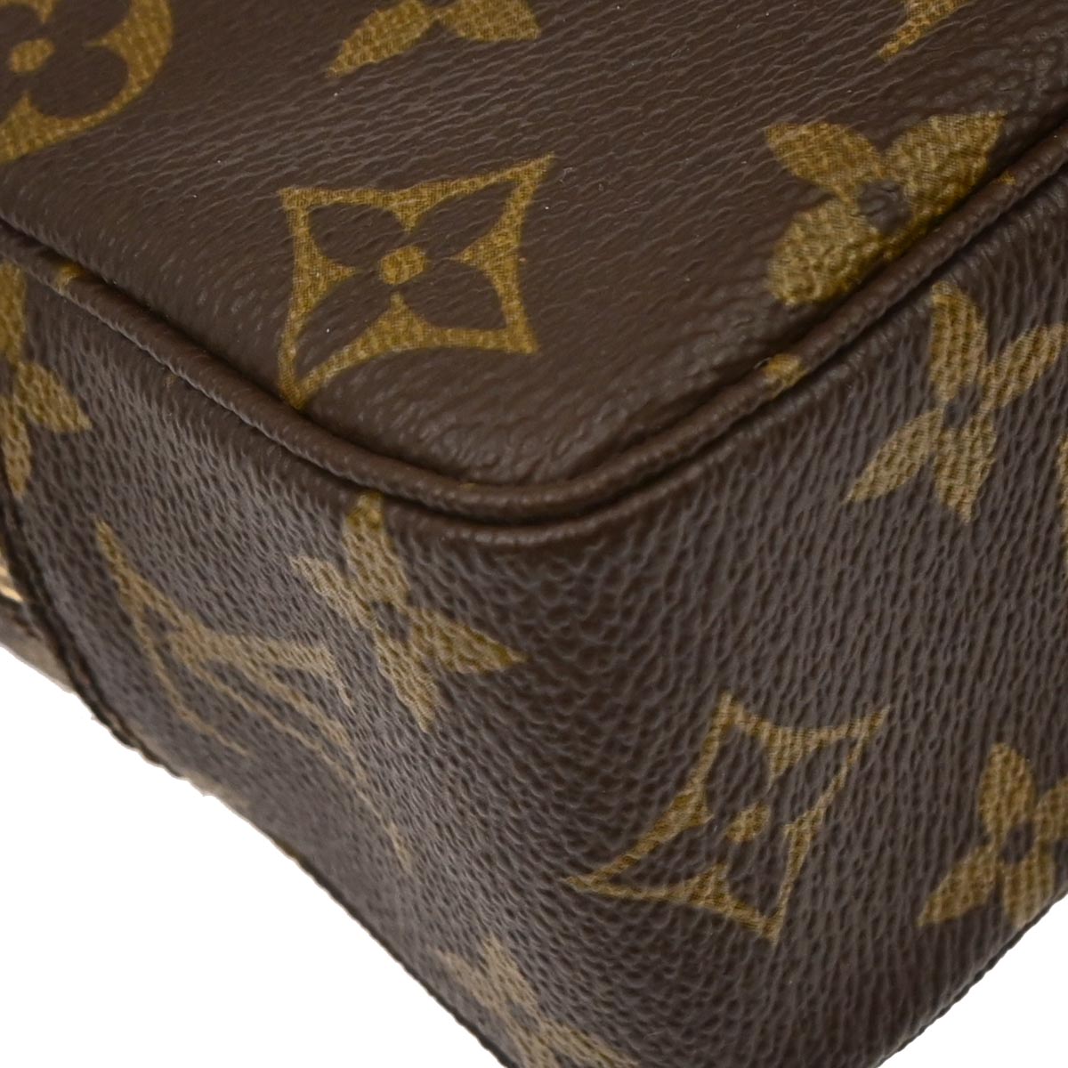 Louis Vuitton Monogram Trousse Toilette 18 Pouch Clutch Bag M47526