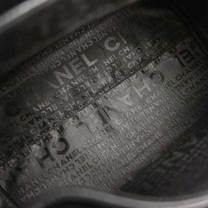 Chanel Black Caviar Skin Accordion Flap Handbag