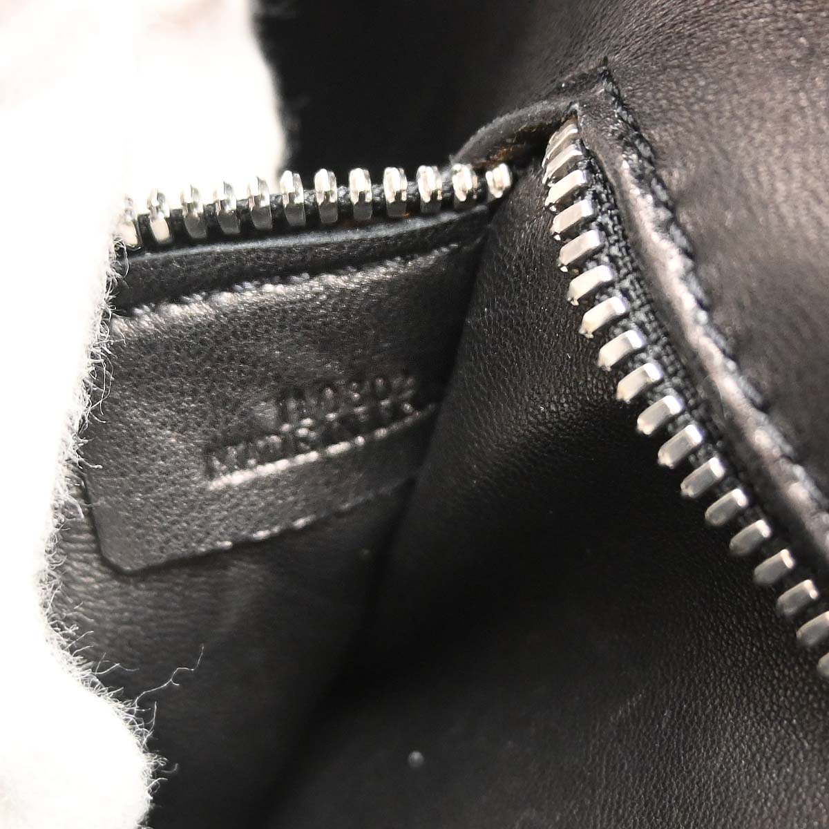 Loewe * Red Crocodile Amazona 36 Handbag