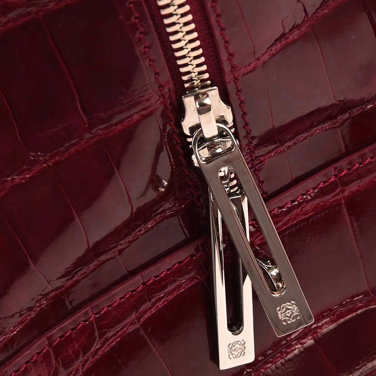 Loewe * Red Crocodile Amazona 36 Handbag