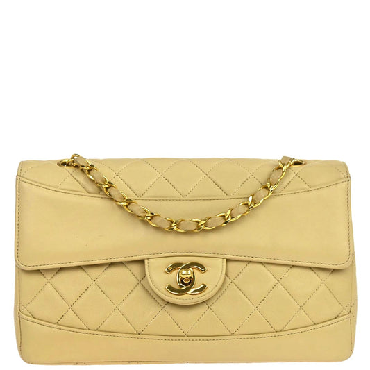 Chanel 1989-1991 Beige Lambskin Single Flap Shoulder Bag