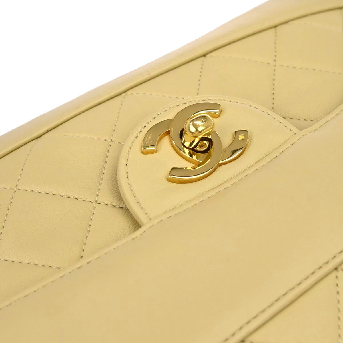 Chanel 1989-1991 Beige Lambskin Single Flap Shoulder Bag