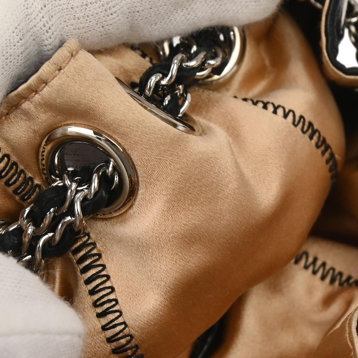 Chanel 2003-2004 Black Lambskin Sac Cordon Mini Reversible Drawstring Handbag