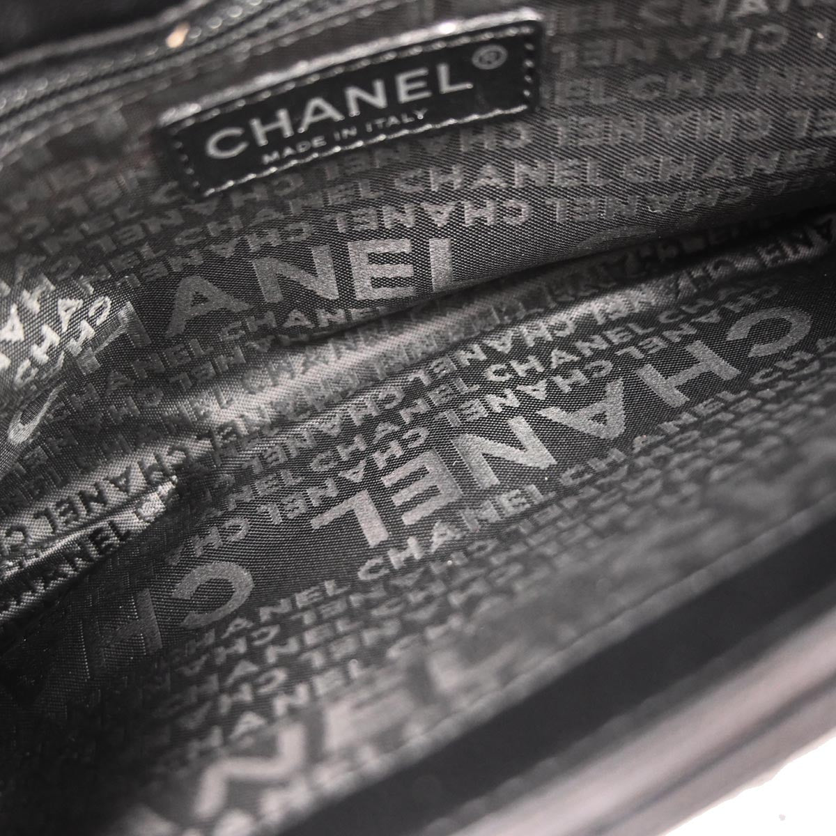 Chanel 2005-2006 Black Lambskin Choco Bar Camellia No.5 CC Clover Handbag