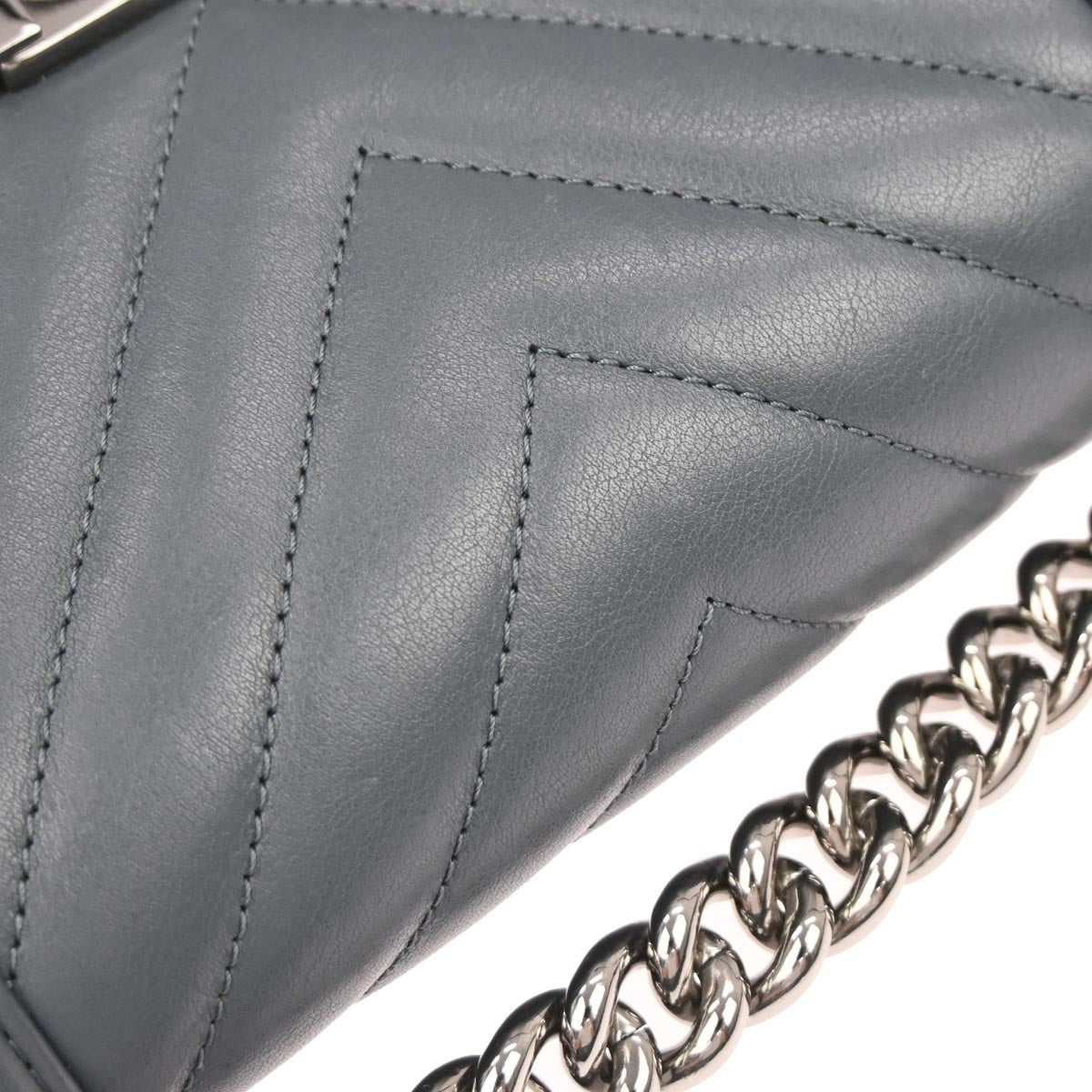 Boy Chanel 2018-2019 Gray Lambskin Chevron Small Chain Shoulder Bag