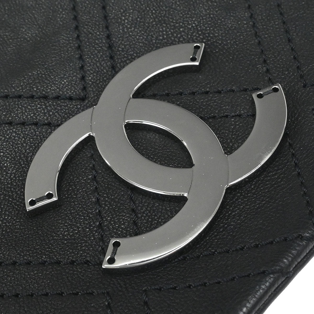 Chanel 2005-2006 Black Calfskin Accordion Flap Bag