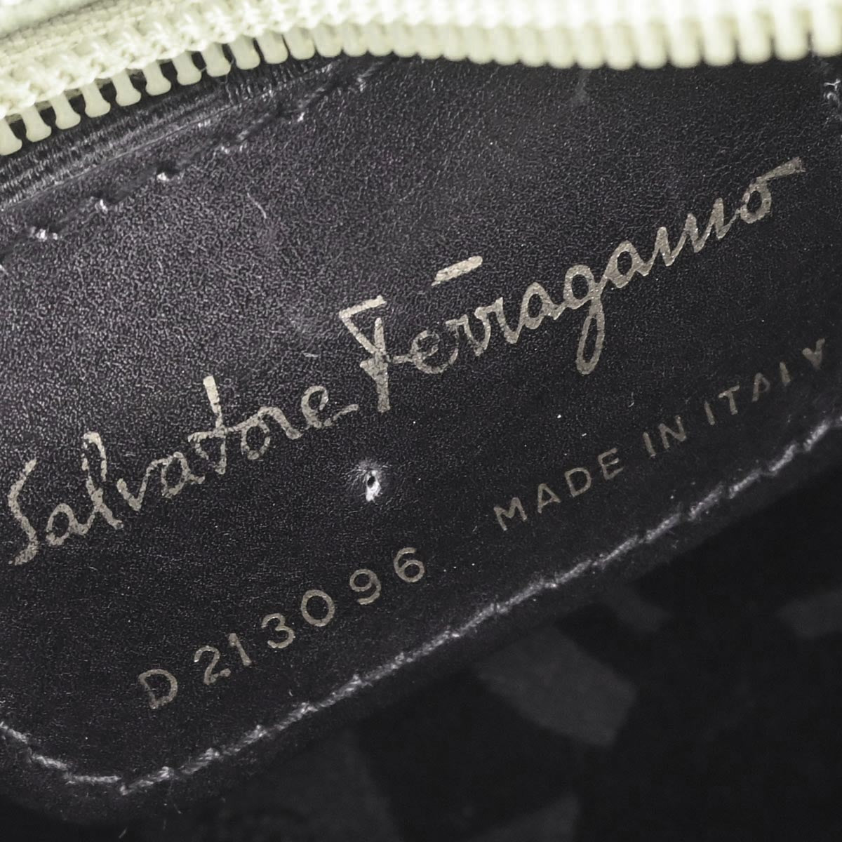 Salvatore Ferragamo Green Embossed Leather Vara Shoulder Bag