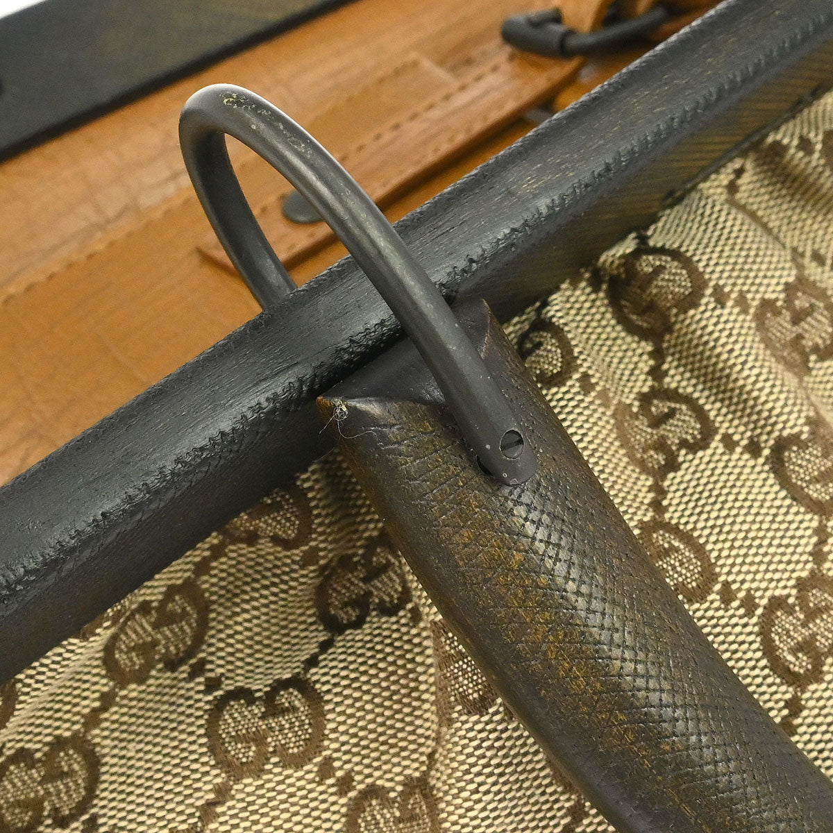 Gucci Beige Canvas GG Wood Handle Handbag