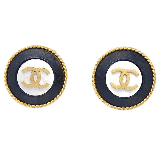 Chanel Costume Pearl Button Clip-On Earrings Gold 94P