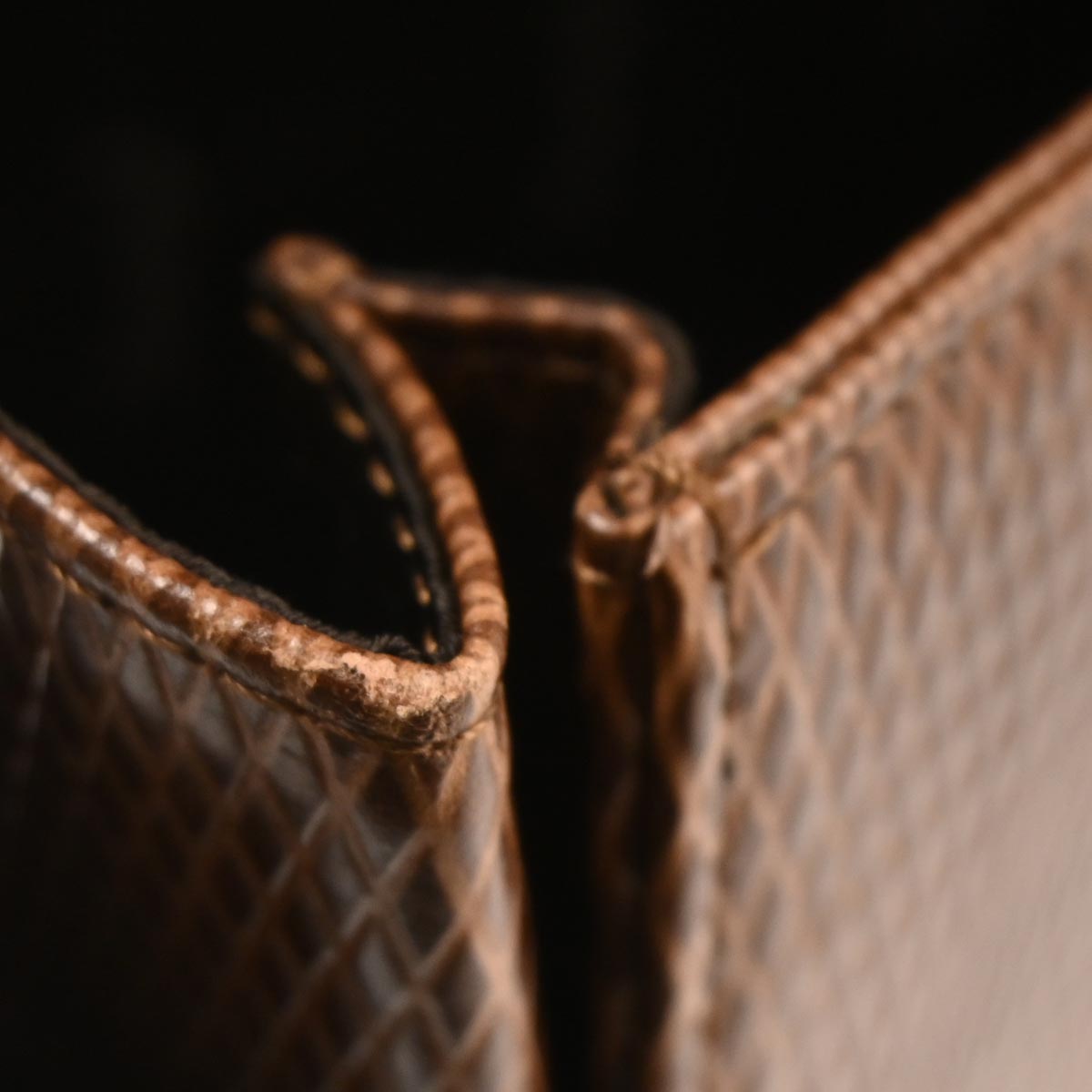 Yves Saint Laurent Brown Shoulder Bag