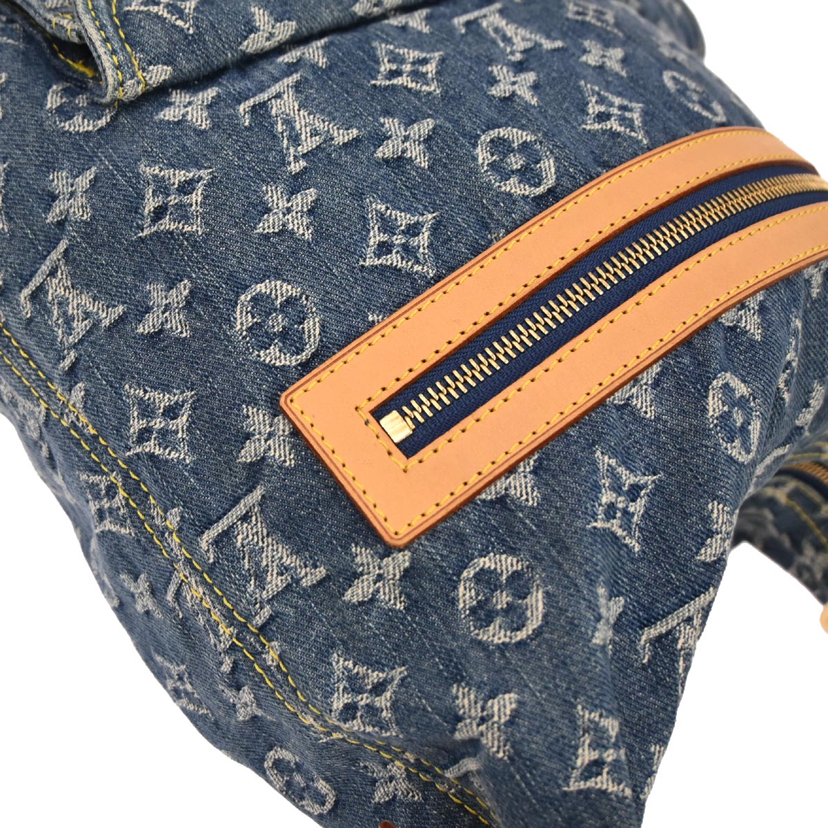 Louis Vuitton 2005 Blue Monogram Denim Baggy GM Hobo Shoulder Bag M95048