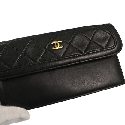 Chanel 1989-1991 Black Lambskin Straight Flap Shoulder Bag