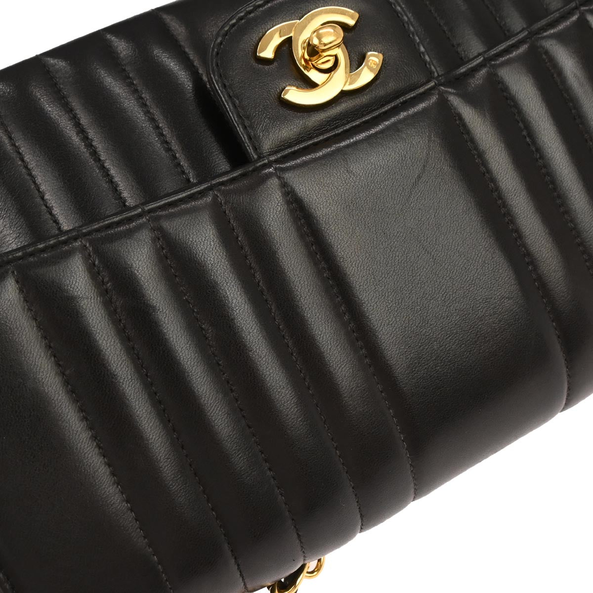 Chanel 1991-1994 Black Lambskin Mademoiselle Single Flap Shoulder Bag