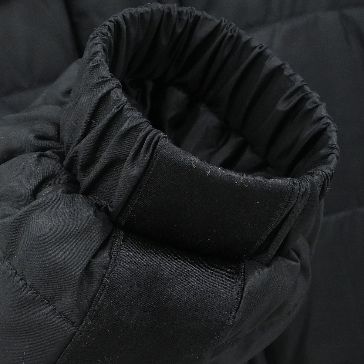 Chanel 1996 Zip Up Jacket Black #38