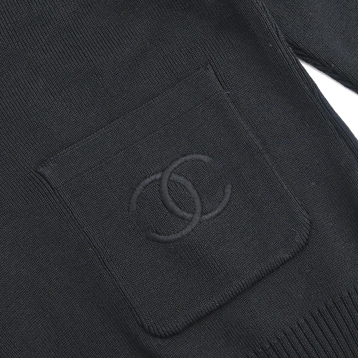 Chanel 1994 Top Black #40