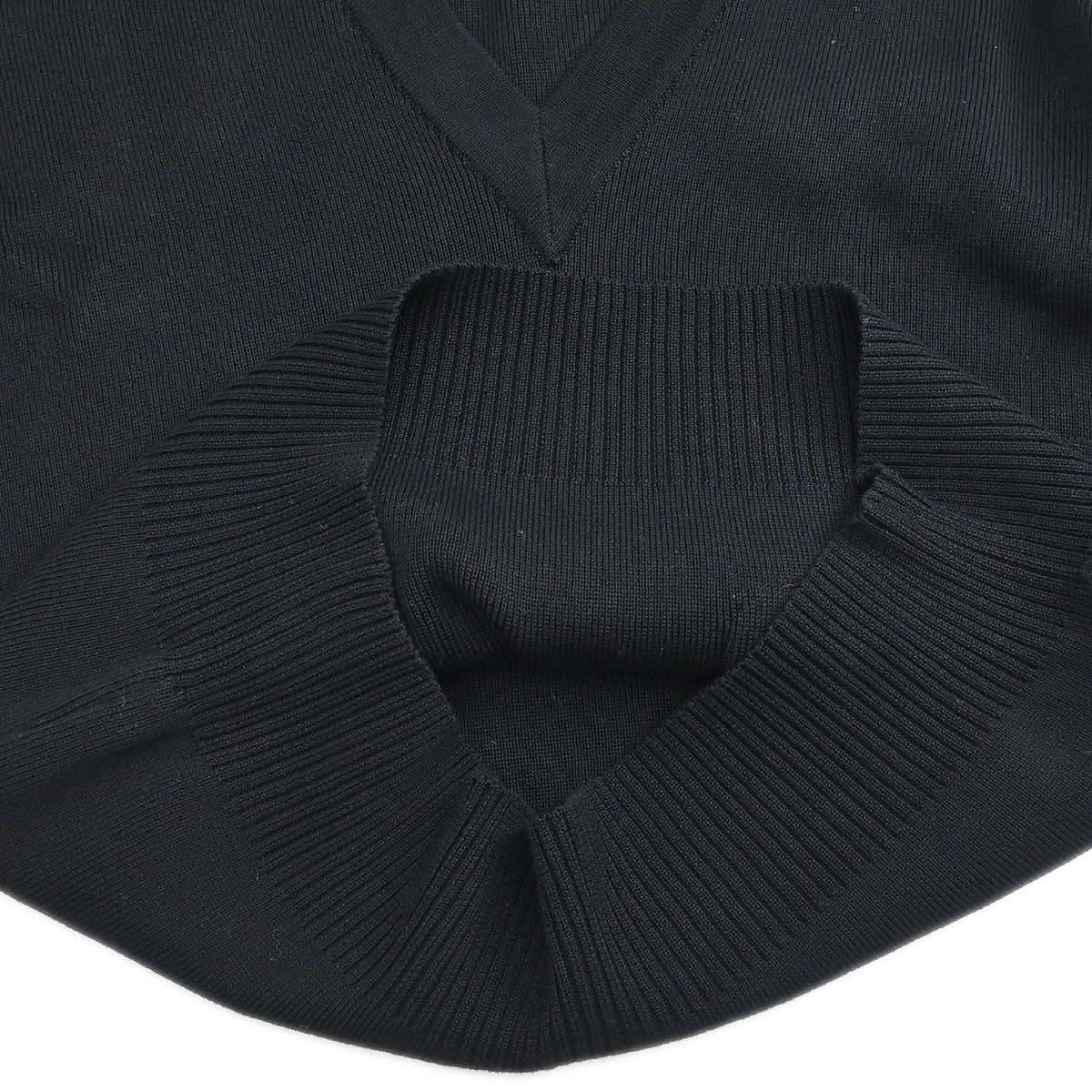 Chanel 1994 Top Black #40