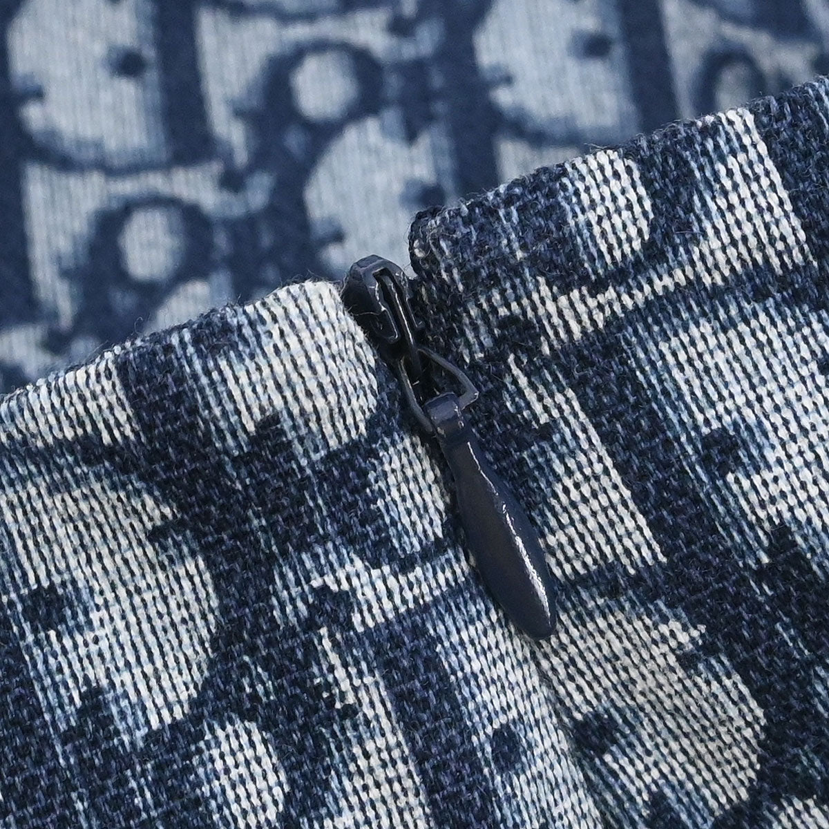 Christian Dior 2002 Trotter Skirt Navy #40