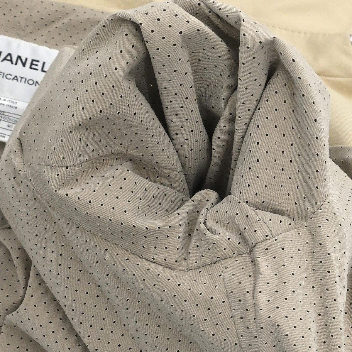 Chanel 2000 Single Breasted Jacket Beige #40