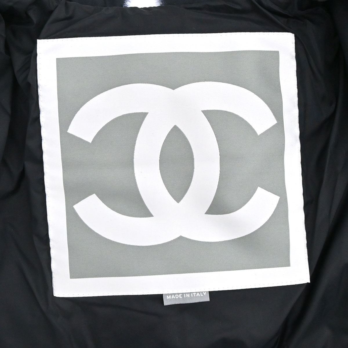 Chanel 2007 Sport Line Zip Up Jacket Black White #34