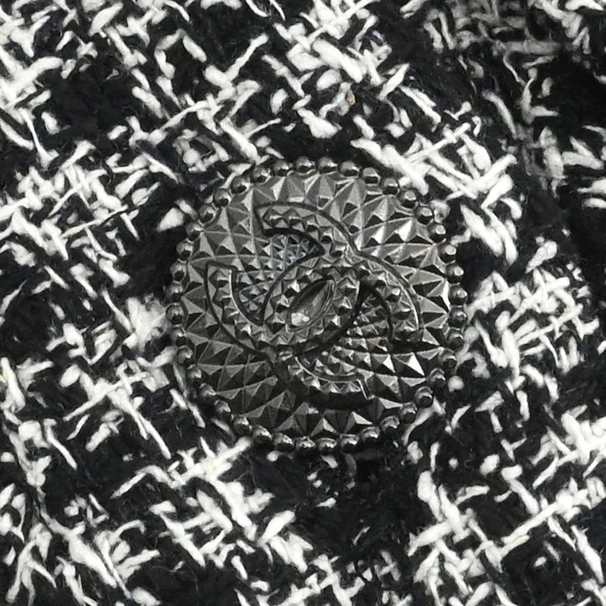 Chanel 2009 Single Breasted Jacket Tweed Black #42