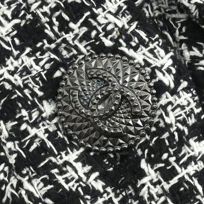 Chanel 2009 Single Breasted Jacket Tweed Black #42