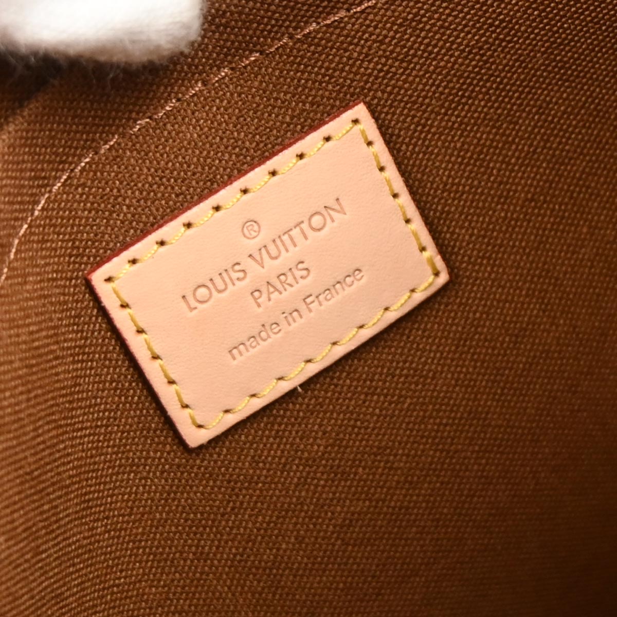 Louis Vuitton Monogram Thames GM Hobo Handbag M56383