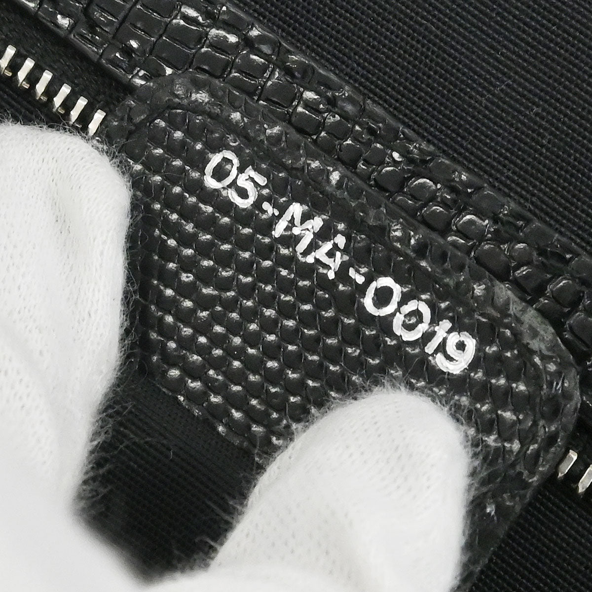 Christian Dior * Black Lizard Savane Chic Handbag