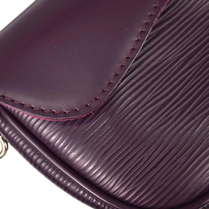 Louis Vuitton Purple Epi Pochette Montaigne Handbag M5929K