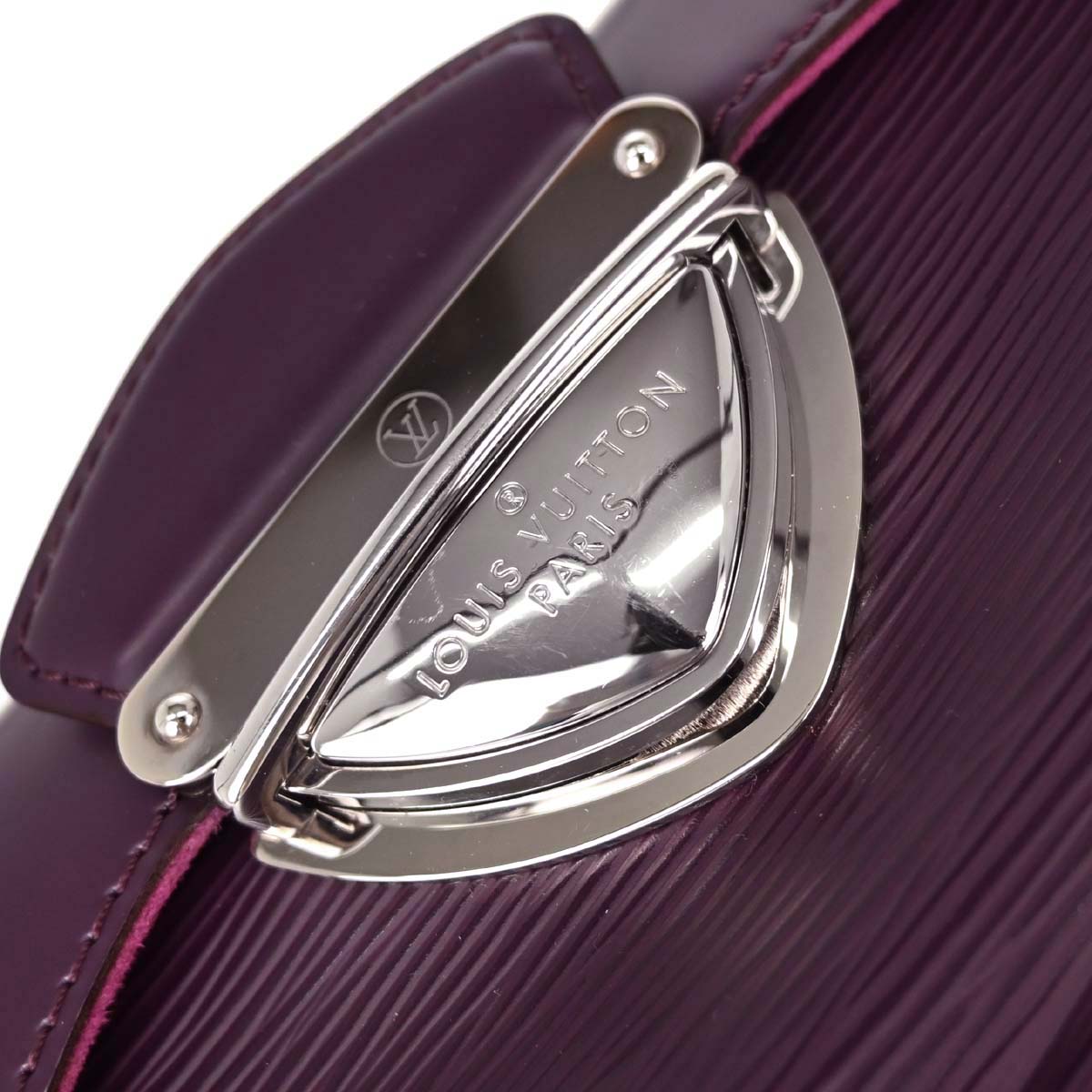 Louis Vuitton Purple Epi Pochette Montaigne Handbag M5929K
