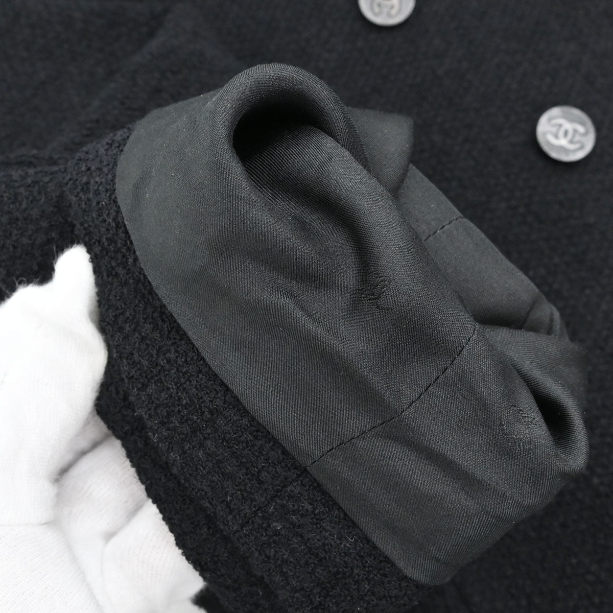 Chanel 1998 Wool Suit Jacket Skirt #40