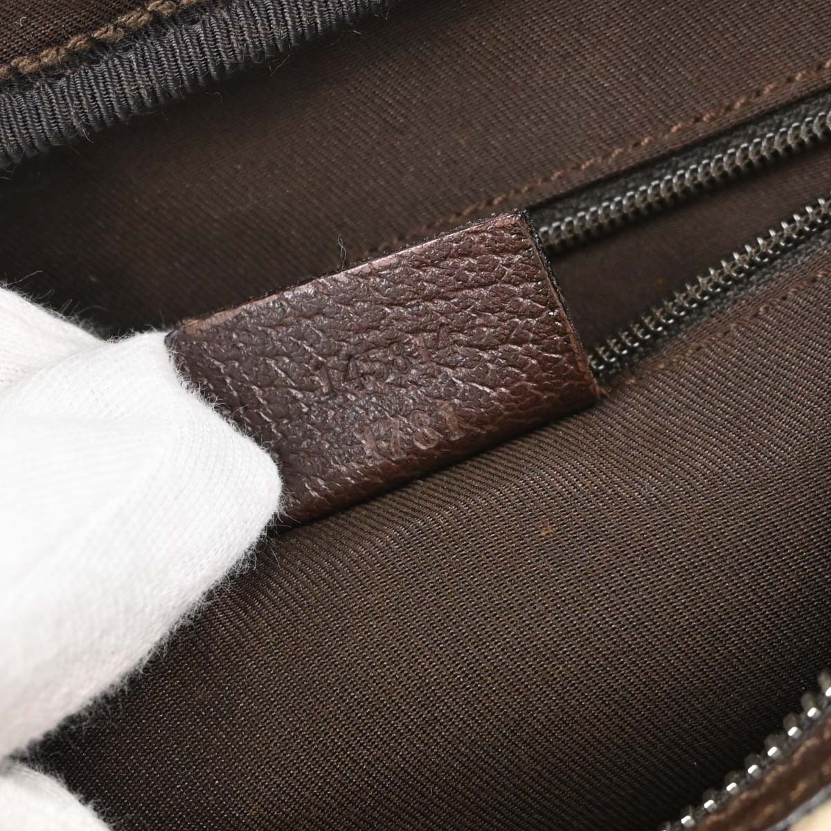 Gucci Beige Brown Canvas Shelly GG Shoulder Bag