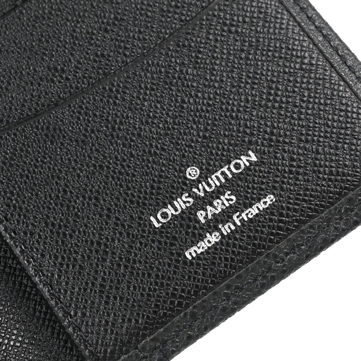 Louis Vuitton Black Taiga Organizer De Poche Cardholder M30512