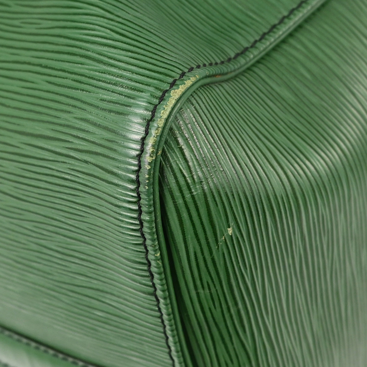 Louis Vuitton Green Epi Keepall 45 Travel Handbag M42974