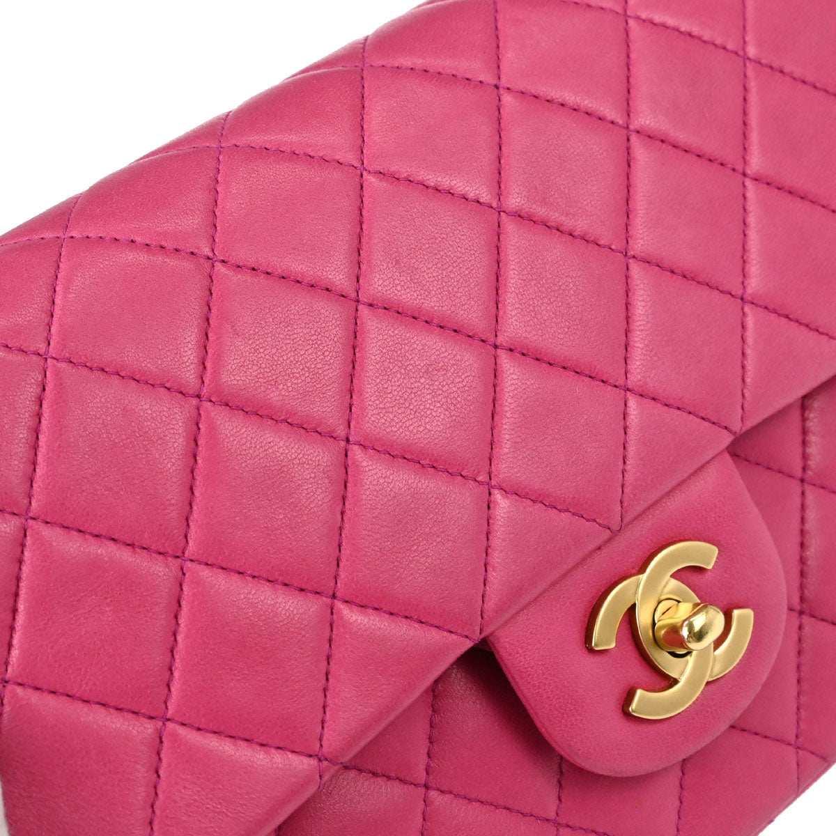 Chanel 2000-2002 Pink Lambskin Medium Classic Double Flap Shoulder Bag