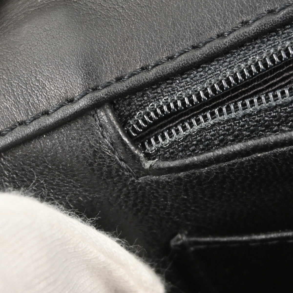 Chanel 2002-2003 Black Lambskin Choco Bar Single Flap Shoulder Bag