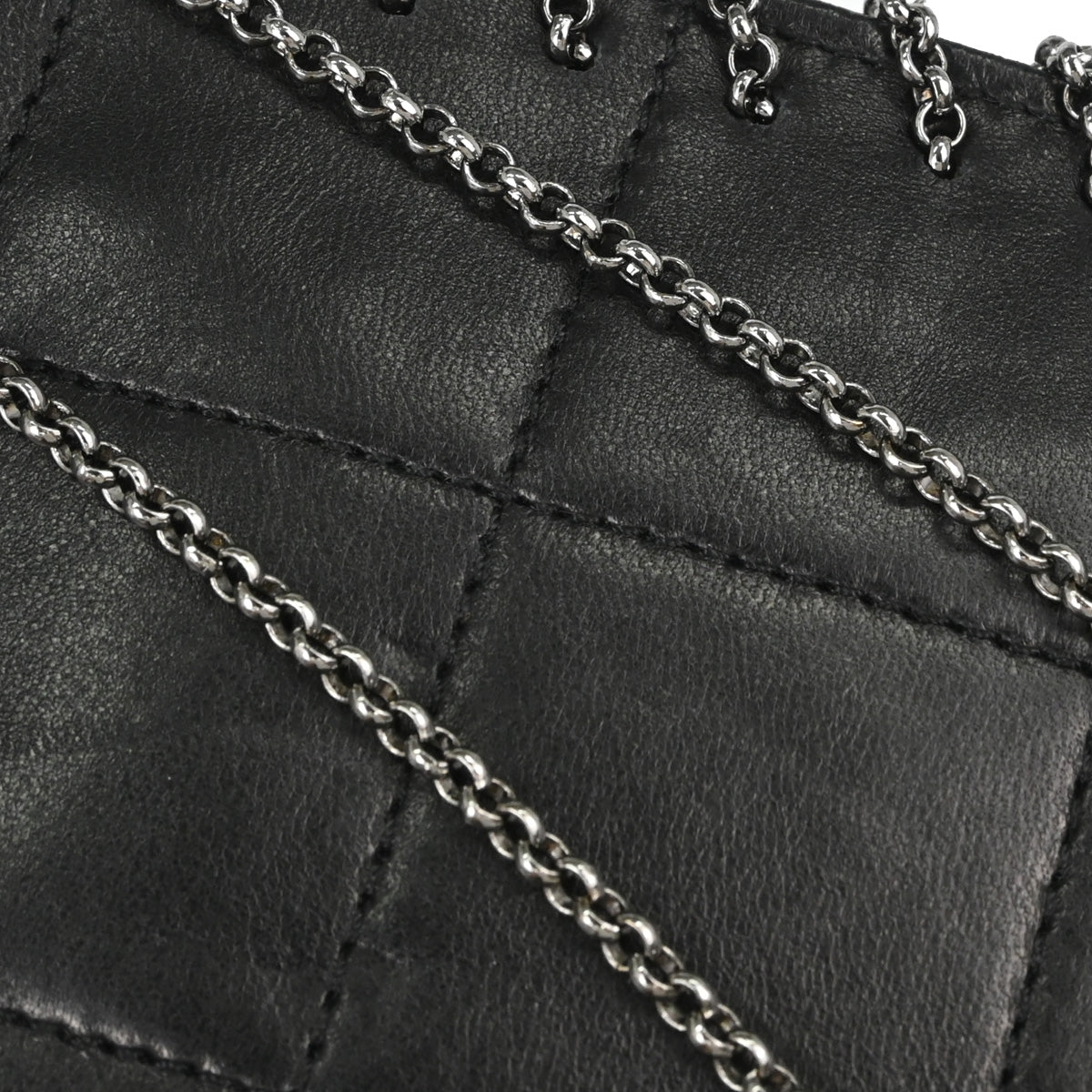 Chanel 2002-2003 Black Lambskin Fringe Chocolate Bar Shoulder Bag