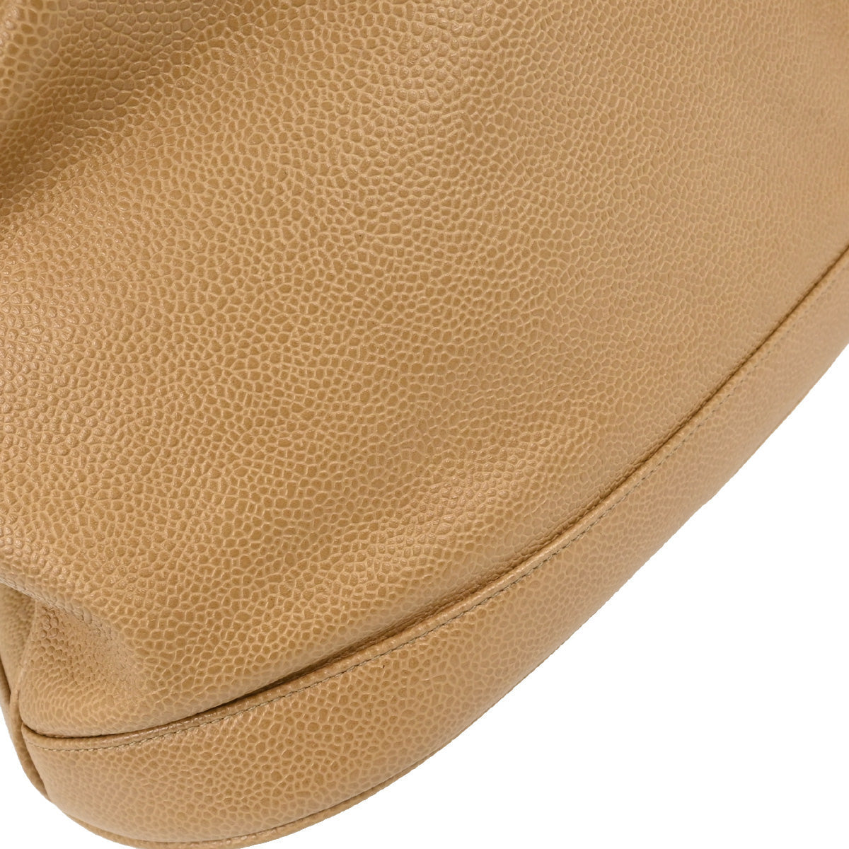 Chanel 1994-1996 Beige Caviar Skin Drawstring Shoulder Bag