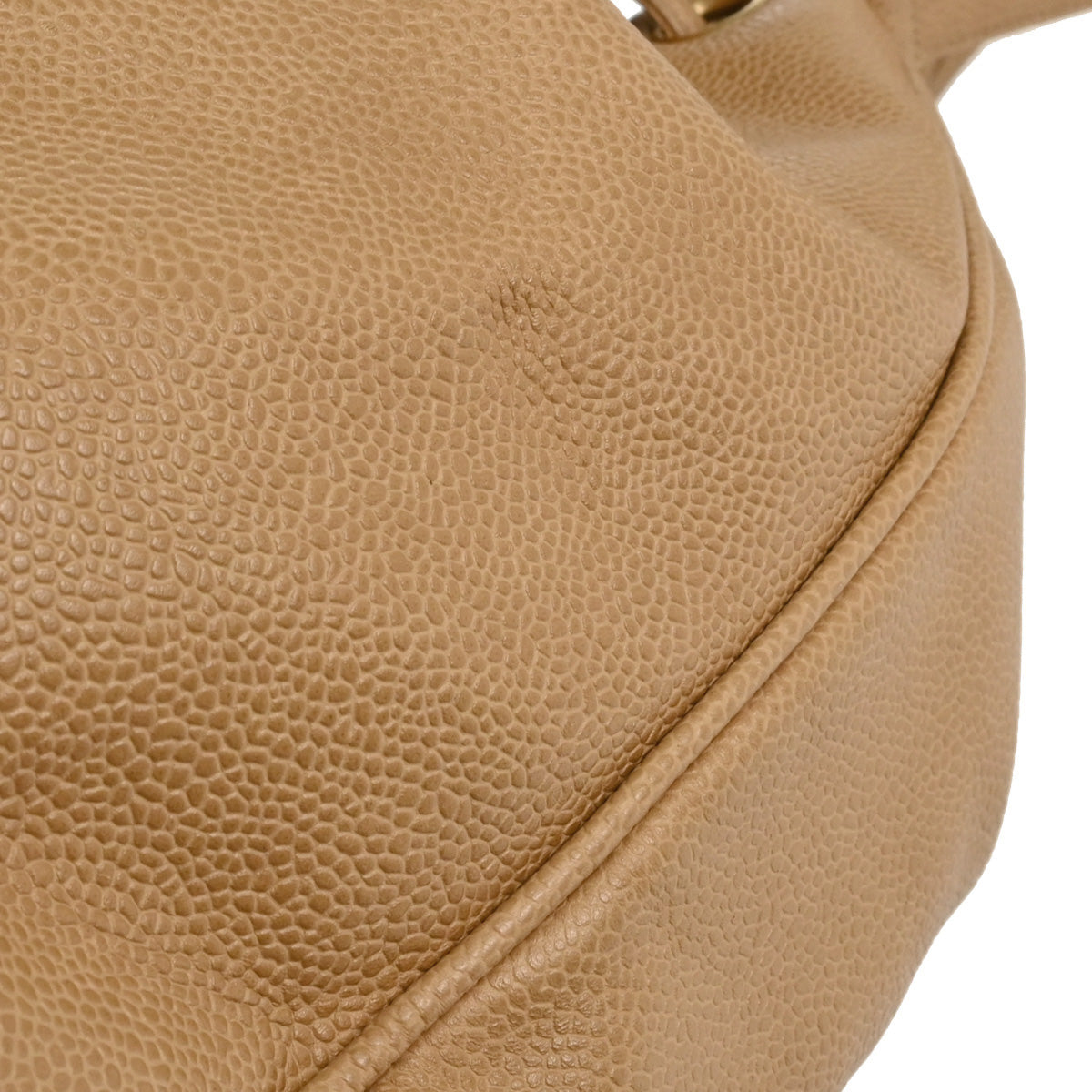 Chanel 1994-1996 Beige Caviar Skin Drawstring Shoulder Bag